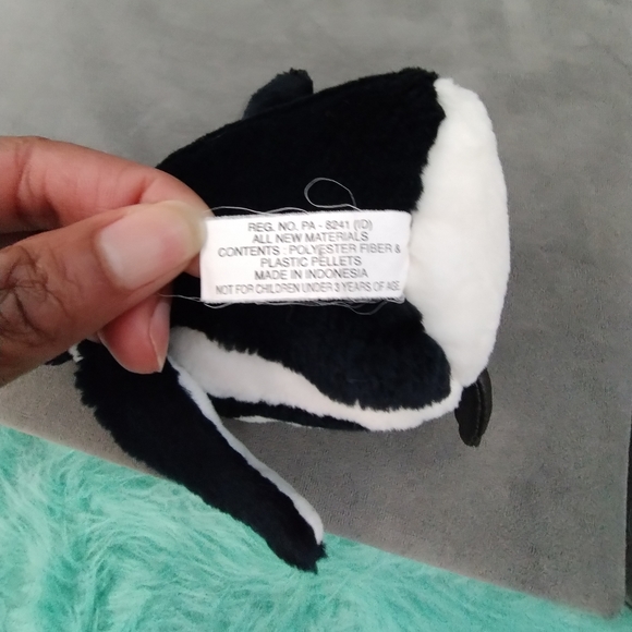 Black & white plush penguin by Wildlife Artist realistic - Picture 9 of 11